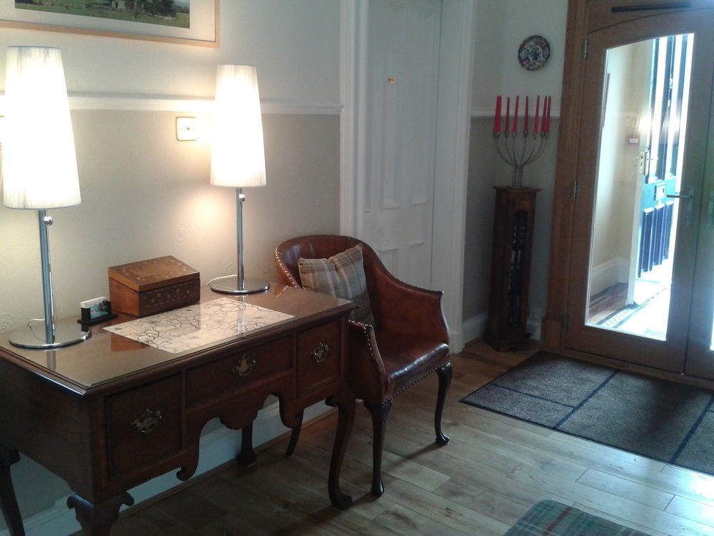 אוצ'טרארדר Middleton House Bed And Breakfast מראה חיצוני תמונה