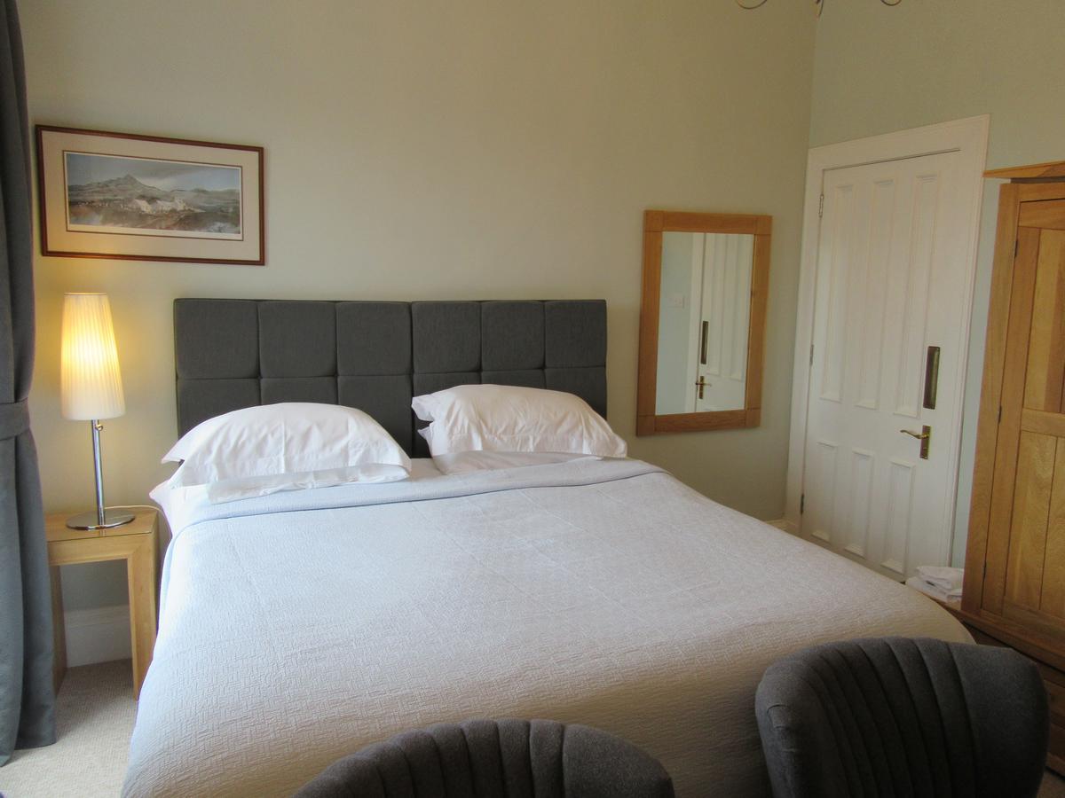 אוצ'טרארדר Middleton House Bed And Breakfast מראה חיצוני תמונה