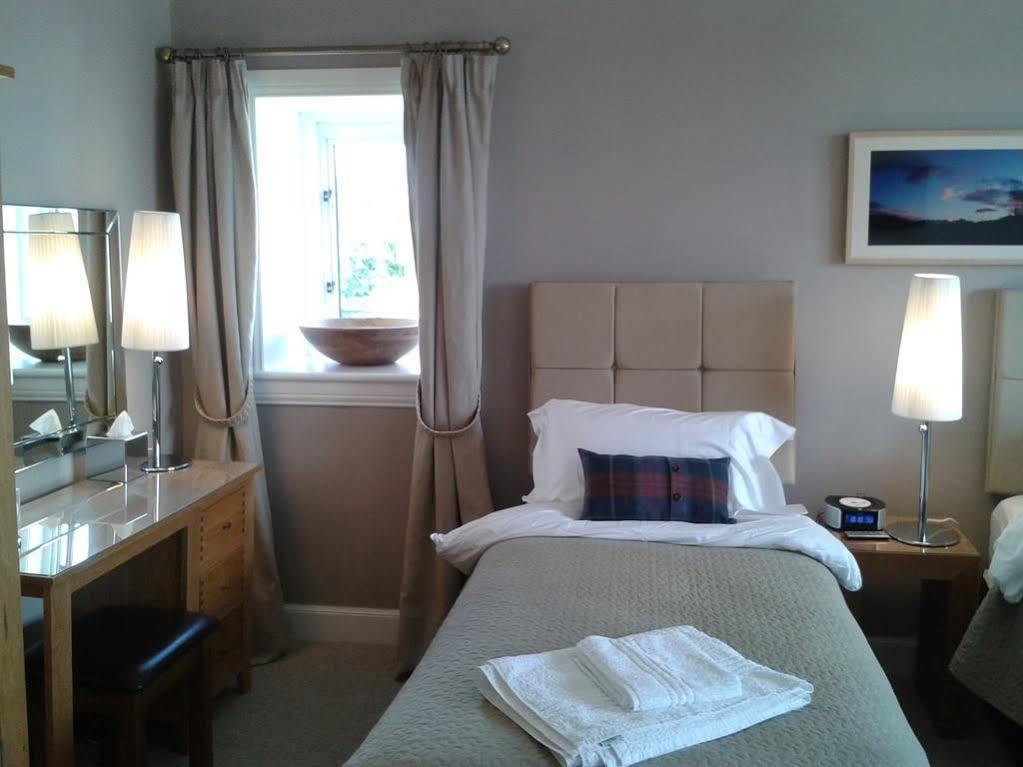 אוצ'טרארדר Middleton House Bed And Breakfast מראה חיצוני תמונה